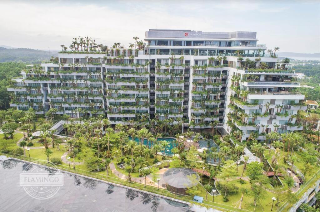 Flamingo Dai Lai Resort - By Bay Luxury Vinh Yen Екстериор снимка
