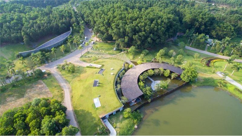 Flamingo Dai Lai Resort - By Bay Luxury Vinh Yen Екстериор снимка